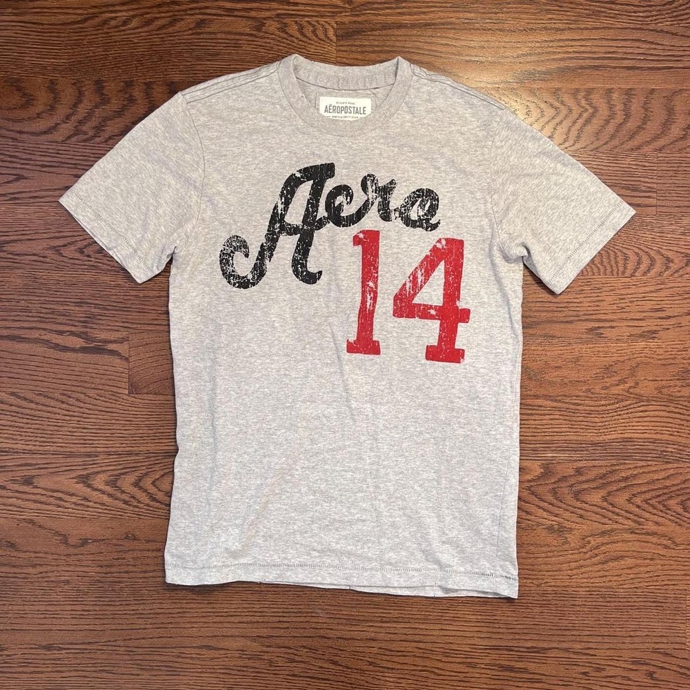y2k vintage aeropostale men's gray & red graphic t shirt small